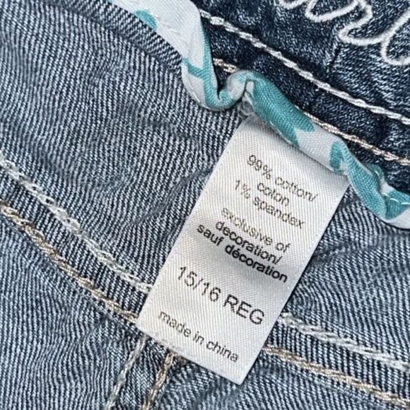 Maurices Signature Embroirdered Jeans Size 15/16 Regular 35x31 - Picture 3 of 6